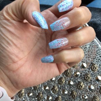 MetroWest Nails & Spa - Close baby blue pink... Nail tech TEE - Nail Salons Near Me - Orlando, Florida