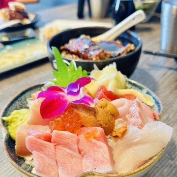 Sushi Pro - Deluxe sashimi don..the fishes was fresh - Japanese Near Me - San Jose, California Sushi Pro - Deluxe sashimi don..the fishes was fresh - Japanese Near Me - San Jose, California