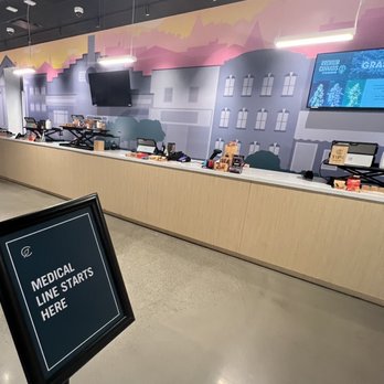 Curaleaf - Zero registers open for the medical line and 5 open for recreational on the other side. - Cannabis Dispensaries Near Me - Bordentown, New Jersey Curaleaf - Zero registers open for the medical line and 5 open for recreational on the other side. - Cannabis Dispensaries Near Me - Bordentown, New Jersey