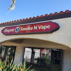 Elegant Smoke n Vape - The front Entrance of Elegant Smoke n Vape