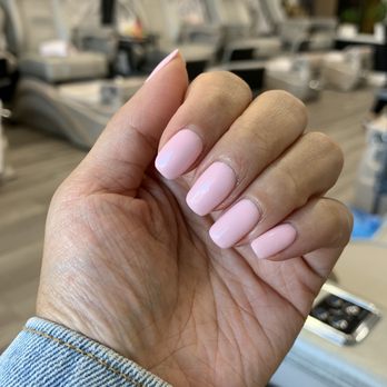 Golden Nail Spa - Pink Gel Manicure - Nail Salons Near Me - Millbrae, California Golden Nail Spa - Pink Gel Manicure - Nail Salons Near Me - Millbrae, California