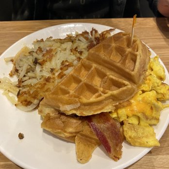 Broken Yolk Cafe - Breakfast & Brunch Near Me - Oceanside, California Broken Yolk Cafe - Breakfast & Brunch Near Me - Oceanside, California