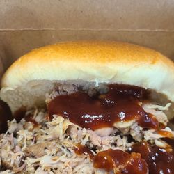 Porkchop - pulled chicken