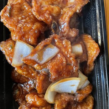 Oak Tree Inn - Sweet & Sour Pork - Chinese Near Me - South Pasadena, California Oak Tree Inn - Sweet & Sour Pork - Chinese Near Me - South Pasadena, California