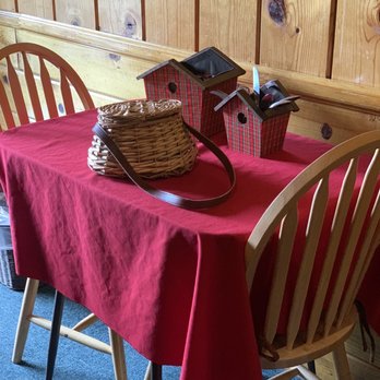The Idyllwild Bunkhouse - Hotels Near Me - Idyllwild, California