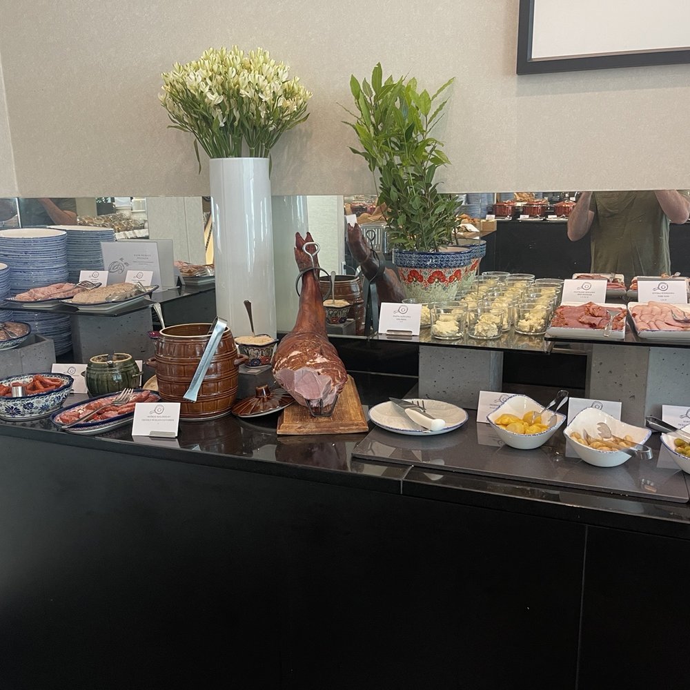 InterContinental Warszawa - Breakfast food - Hotels Near Me - Warszawa, Massachusetts