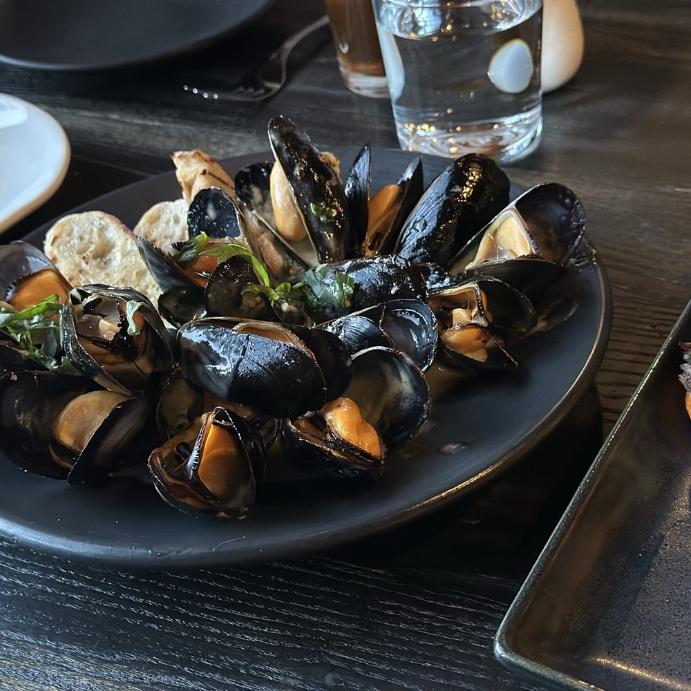 The Tuck Room - Tapas/Small Plates Near Me - New York, New York