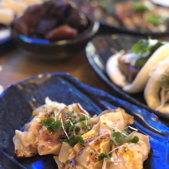Lucky Robot Restaurant - Sushi Bars Near Me - Austin, Texas Lucky Robot Restaurant - Sushi Bars Near Me - Austin, Texas