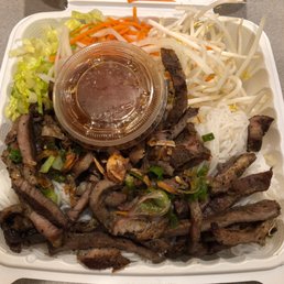 Vermicelli Noodles with Grilled Pork to go Vermicelli Noodles with Grilled Pork to go