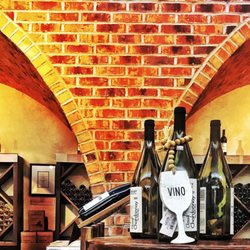 Fenn Valley Vineyards & Wine Cellar - Award winning wine