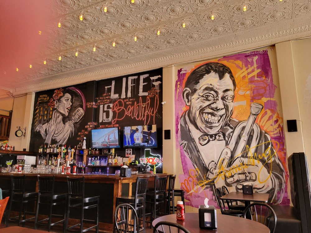 J Jayz Bar and Grill