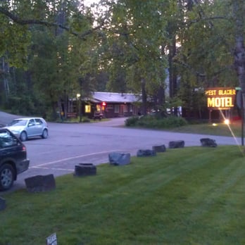 West Glacier Motel - Hotels Near Me - West Glacier, Montana West Glacier Motel - Hotels Near Me - West Glacier, Montana