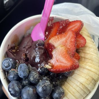 RioZonas Açaí - NoHo - Açaí bowl - Juice Bars & Smoothies Near Me - North Hollywood, California RioZonas Açaí - NoHo - Açaí bowl - Juice Bars & Smoothies Near Me - North Hollywood, California