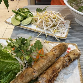Pho 92 Dia - Egg roll lettuce wraps - Vietnamese Near Me - Denver, Colorado