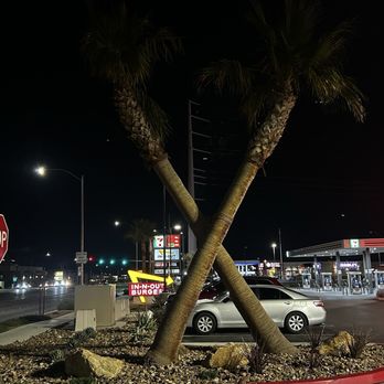 In-N-Out Burger - Fast Food Near Me - Las Vegas, Nevada