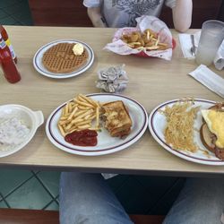 Huddle House