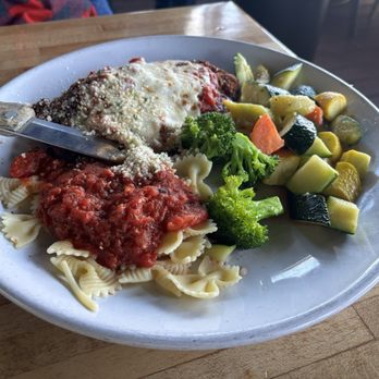 Hideaway House - Chicken Parmesan - Pizza Near Me - Sedona, Arizona Hideaway House - Chicken Parmesan - Pizza Near Me - Sedona, Arizona