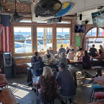 Mutt Lynch's - Pubs Near Me - Newport Beach, California Mutt Lynch's - Pubs Near Me - Newport Beach, California