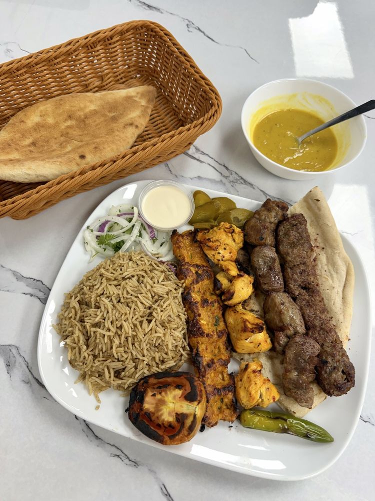 Sindbad Restaurant Logo