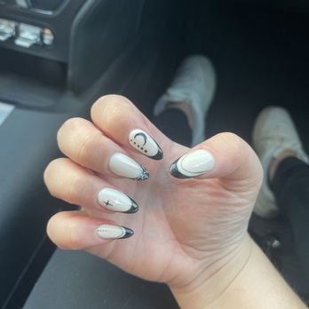 TL Nails & Spa - Nail Technicians Near Me - Sarasota, Florida TL Nails & Spa - Nail Technicians Near Me - Sarasota, Florida