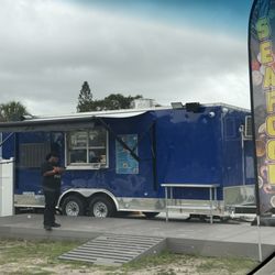 Seafood Mike's - Seafood food trailer