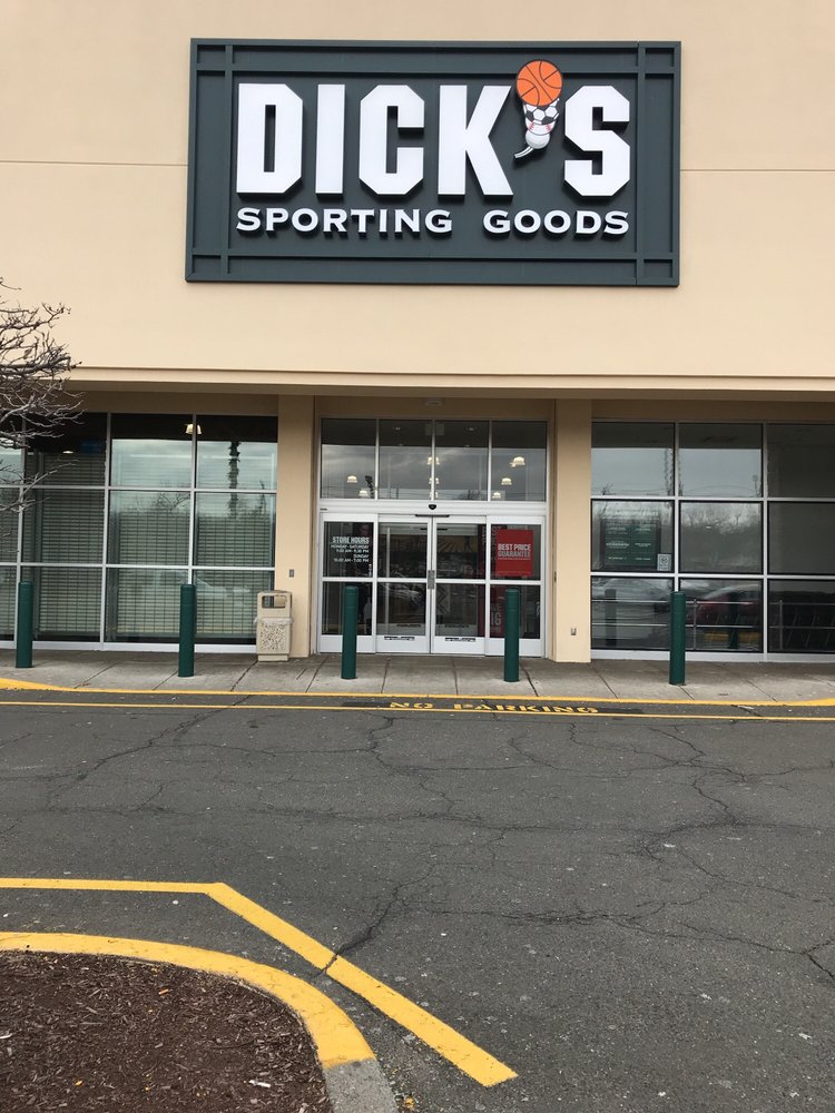 DICK’S SPORTING GOODS 19 Reviews Sports Wear 444 Connecticut Ave