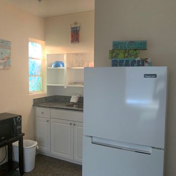 Brightwater Suites On Clearwater Beach - Includes fridge - Hotels Near Me - Clearwater, Florida Brightwater Suites On Clearwater Beach - Includes fridge - Hotels Near Me - Clearwater, Florida