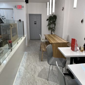 Chicha San Chen - Inside seating - Bubble Tea Near Me - Philadelphia, Pennsylvania Chicha San Chen - Inside seating - Bubble Tea Near Me - Philadelphia, Pennsylvania