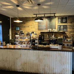 Steel Cup Coffee Roasters - Cool coffee shop in new Ken.    Mocha is amazing !  Ppl vibe