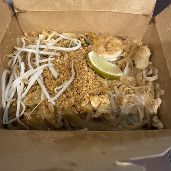 Thai Garden Restaurant - Pad Thai with chicken and shrimp - Thai Near Me - Fishers, Indiana Thai Garden Restaurant - Pad Thai with chicken and shrimp - Thai Near Me - Fishers, Indiana