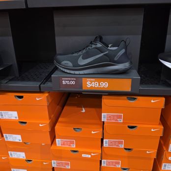 Nike Factory Store - Gonzales - Outlet Stores Near Me - Gonzales, Louisiana