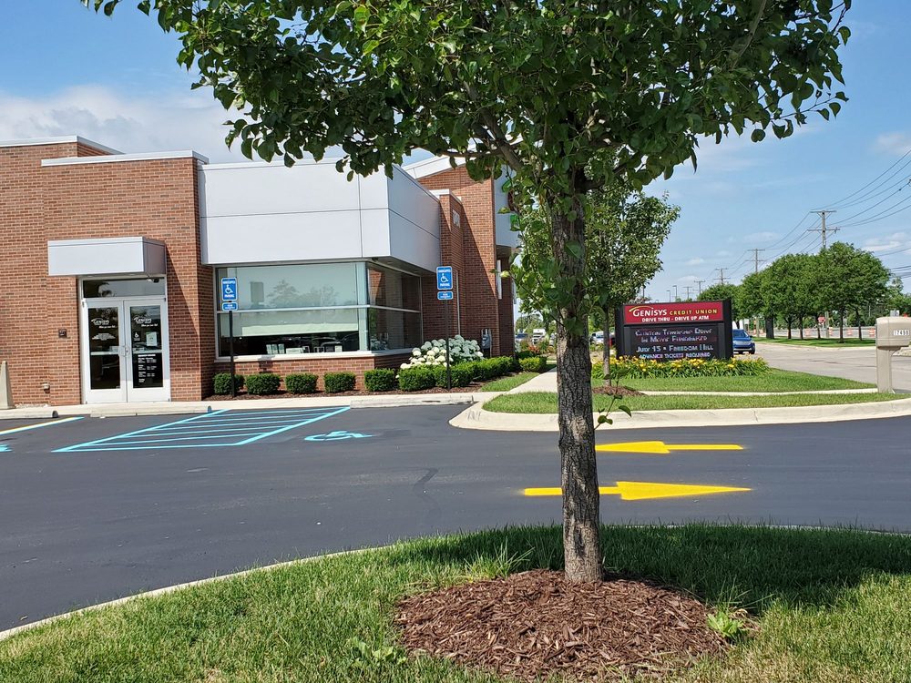 GENISYS CREDIT UNION Updated October 2024 29 Photos 17498 Hall Rd