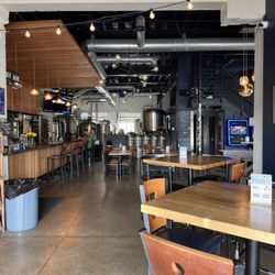 River Siren Brewing - Inside brewery