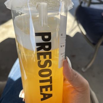 Presotea Montclair - White peach oolong tea - Bubble Tea Near Me - Montclair, California Presotea Montclair - White peach oolong tea - Bubble Tea Near Me - Montclair, California