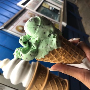 Redondo Beach Coffee Shop - Coffee & Tea Near Me - Redondo Beach, California