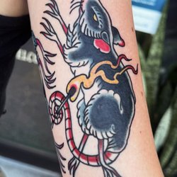 Royal Ave Tattoo