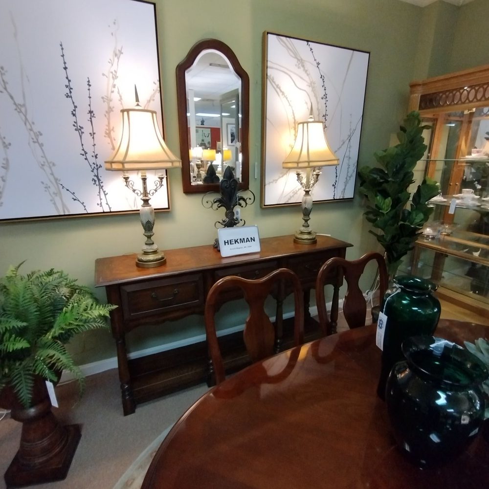 Consignment Solutions - Beautiful dining room set - Furniture Stores Near Me - Leesburg, Virginia