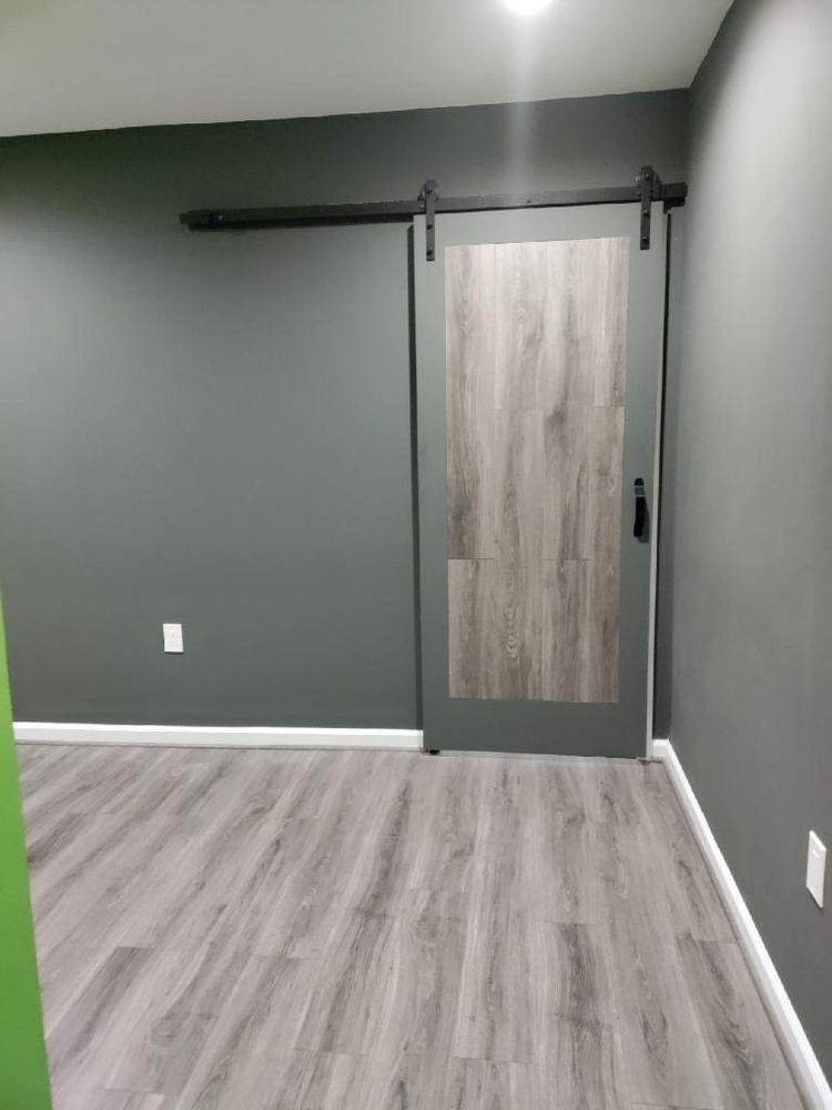 Slide of Handyman Dav