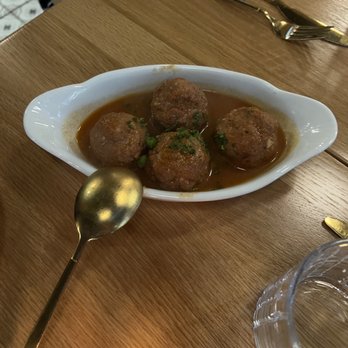Dos Besos - albondigas a la española - Spanish Near Me - Pasadena, California