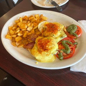 Doug's Diner - Thornton - Eggs Benedict - Breakfast & Brunch Near Me - Thornton, Colorado Doug's Diner - Thornton - Eggs Benedict - Breakfast & Brunch Near Me - Thornton, Colorado