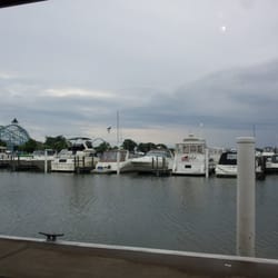 Famous Dave's Bar-B-Que - Nice view from the restaurant