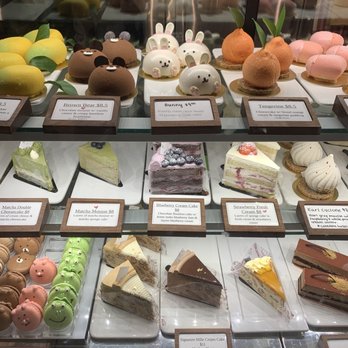 A La Mousse - sweet showcase - Desserts Near Me - Philadelphia, Pennsylvania