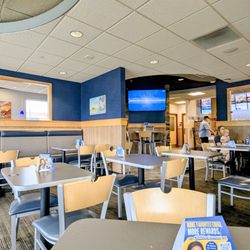 Culver's - Inside