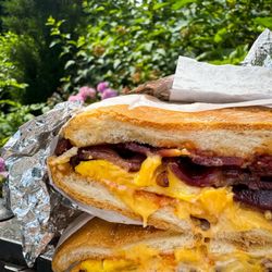 Bacon egg & cheese sandwich