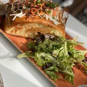 B Bistro + Bakery - Ahi Tuna Bun - Bakeries Near Me - Miami, Florida