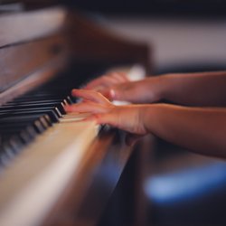 Harmony Music Studios - We offer private piano lessons for ages 4-18.