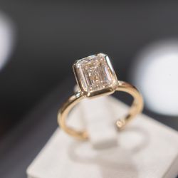 Helzberg Diamonds - Helzberg Diamonds