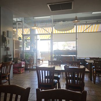 Moke’s Bread And Breakfast - Breakfast & Brunch Near Me - Honolulu, Hawaii