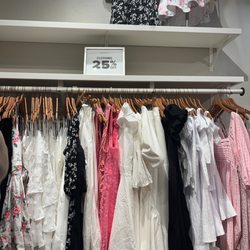 Francesca's - Girl clothing