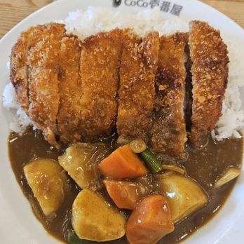 Coco Ichibanya - Pork cutlet curry with veggies - Japanese Curry Near Me - Aliso Viejo, California Coco Ichibanya - Pork cutlet curry with veggies - Japanese Curry Near Me - Aliso Viejo, California